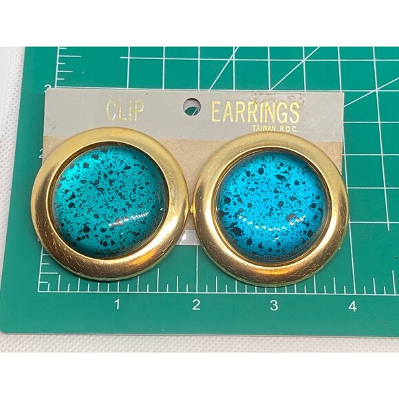 Vtg 80s 90s big clip on Earrings  blue with goldtone halo - Picture 1 of 5